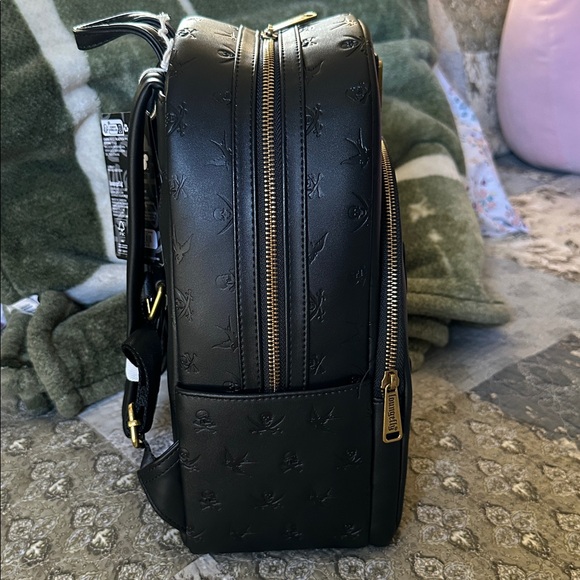 Loungefly featuring Jack Sparrow/Pirates of the Caribbean, NWTs - Picture 4 of 5